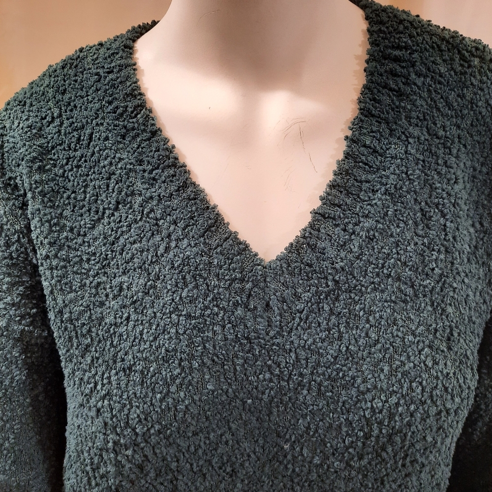 V-neck sweater